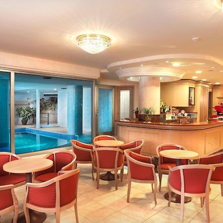 Hotel Mondial Bellaria-Igea Marina Bagian luar foto