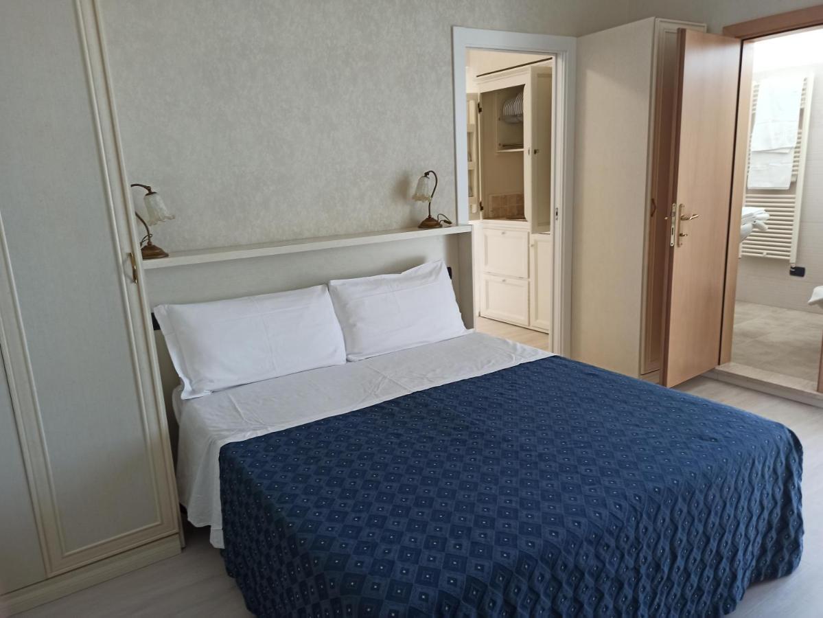 Hotel Mondial Bellaria-Igea Marina Bagian luar foto