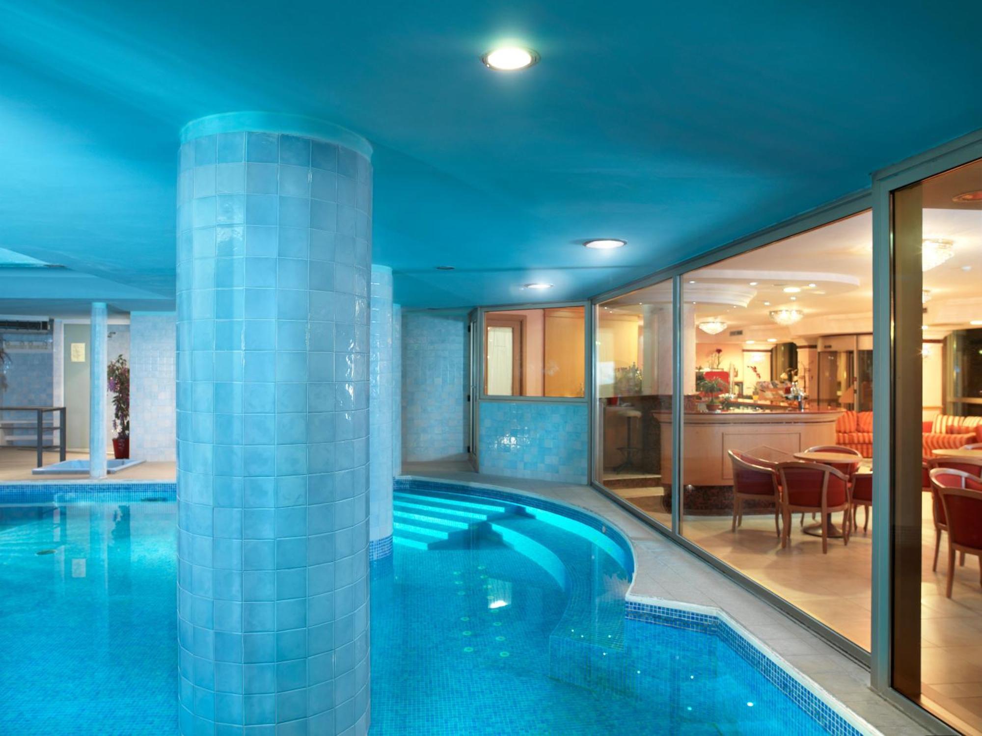 Hotel Mondial Bellaria-Igea Marina Bagian luar foto