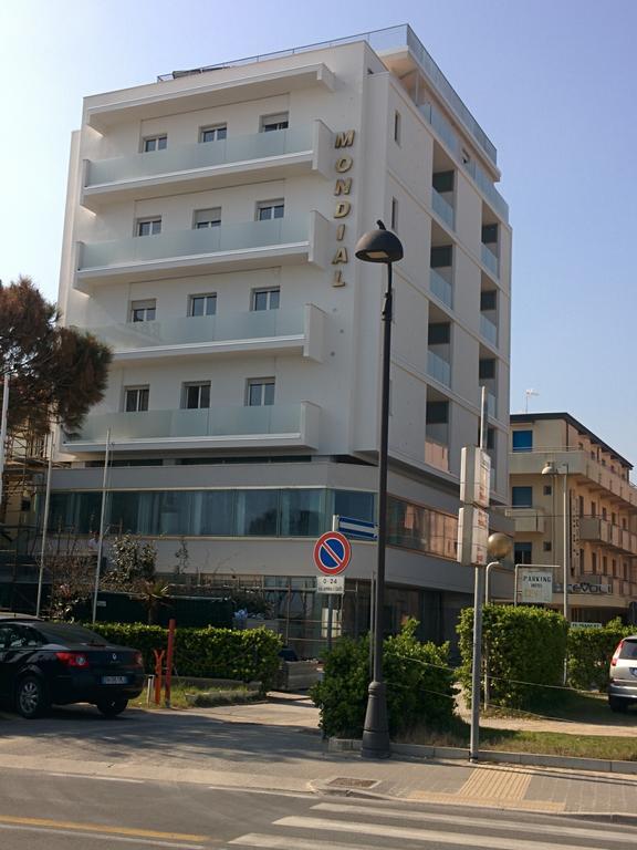 Hotel Mondial Bellaria-Igea Marina Bagian luar foto